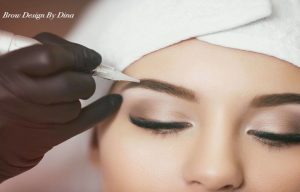What Is Microblading, live model